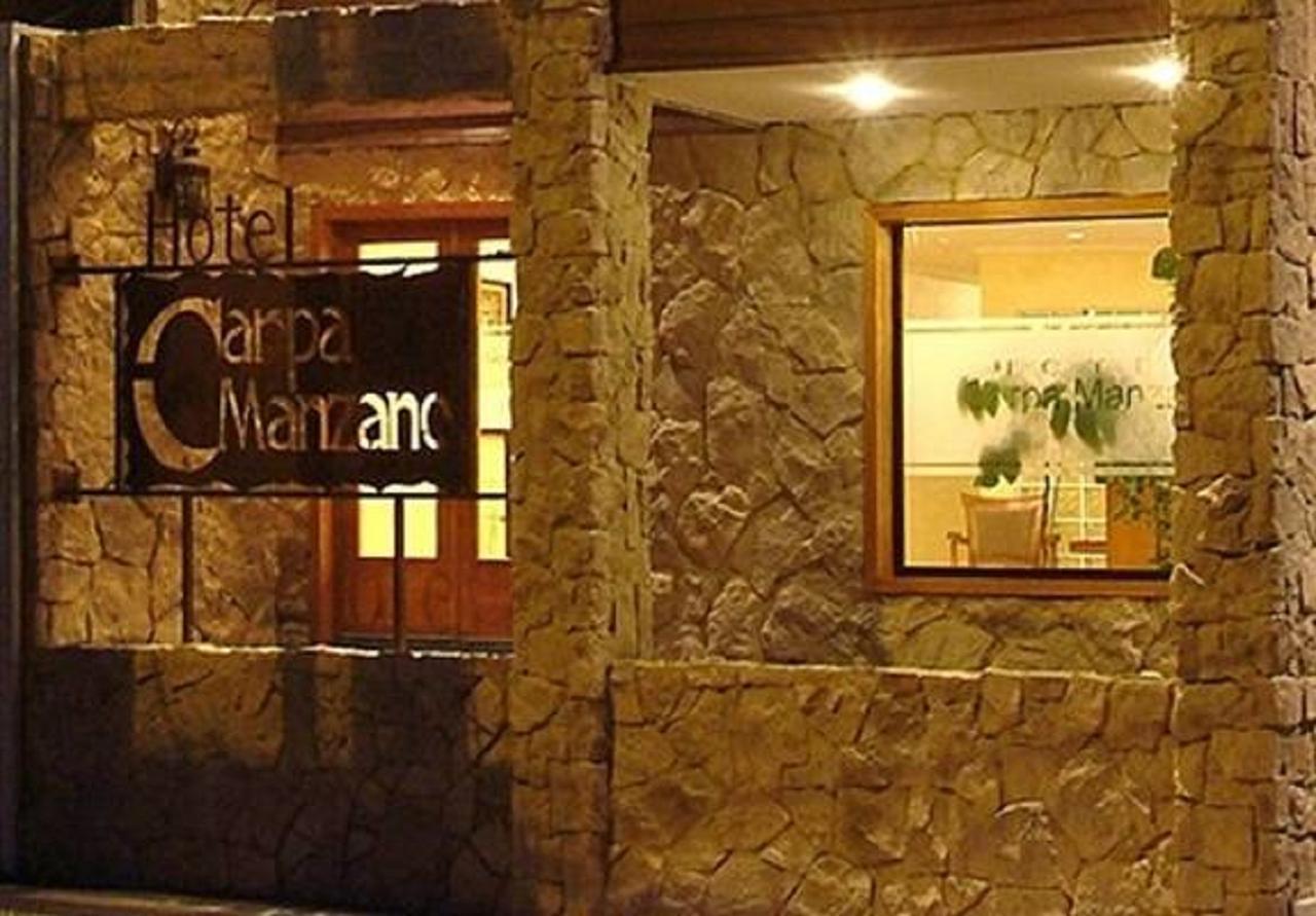 Hotel Carpa Manzano ปุนตาอาเรนาส ภายนอก รูปภาพ